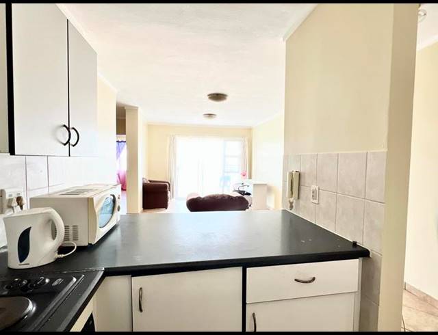 2 BEDROOM APARTMENT FOR SALE IN MENLYN
